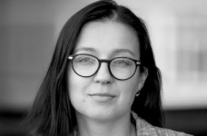 И. Совсун: напрасно ожидать улучшения качества учебников