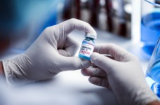 Вакцинацию педагогов будут осуществлять вакциной Pfizer 