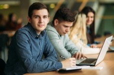 КМУ принял концепцию Президентского университета