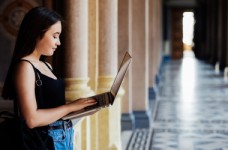 Стартовала вступительная кампания в колледжи