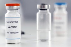 МОЗ: вакцинация учителей позволит привычно начать год