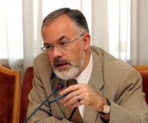 Дмитрий Табачник пожелал успехов абитуриентам