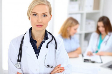 КМУ обновил систему непрерывного профразвития медиков