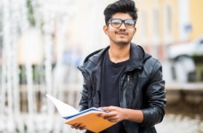 В Украине учится 76 тысяч иностранных студентов