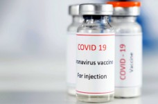 Одну дозу вакцины получили 14% взрослого населения 