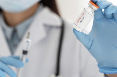 Привитых педагогов слишком мало, - Центр общественного здоровья