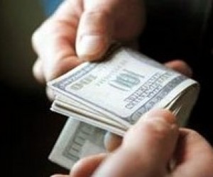 На Прикарпатье задержали члена приемной экзаменационной комиссии