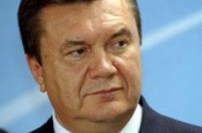 Президент подписал закон об 11-летнем сроке обучения в школах