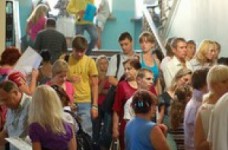 Директор департамента высшего образования: Вузы могли бы успеть и до 1 августа