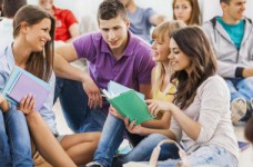 Вузы начали переходить на дистанционное обучение