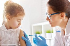 Прививку препаратом Pfizer планируют сделать доступной для детей