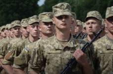 Более 13 тысяч парней призовут осенью на срочную службу