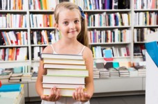 Что делать, когда не хватает учебников: советы омбудсмена