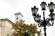 Львов планирует закрыть на карантин учебные заведения