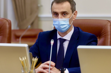 МОЗ: невакцинированных педагогов отстранят от работы