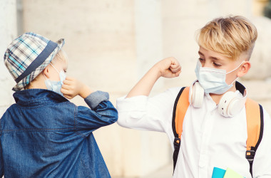 Улучшит ли перенос каникул эпидемическую ситуацию?