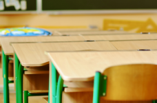 Большинство областей переходят на дистанционное обучение