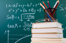 Дипломы о высшем образовании выдадут вовремя, – глава Комитета