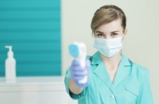 В штат пунктов тестирования добавили медработника