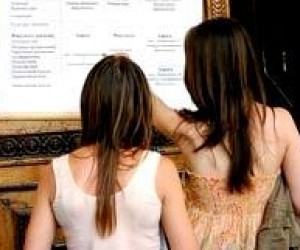 Минобразования официально продлило сроки вступительной кампании