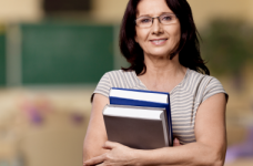 В Херсоне учителей не будут отстранять от работы