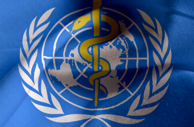 ВОЗ советует школам соблюдать дистанцию ​​между учениками