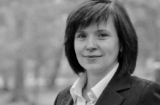 Ушла из жизни замминистра образования Любомира Мандзий