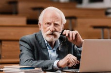 Преподавателей приглашают пройти курс по антикоррупции