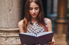 В фонде МОН хранится 500 тысяч учебников