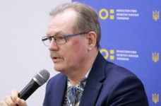 Руководители должны обеспечить выплату зарплат, – омбудсмен 