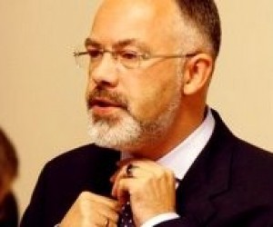 Министр образования Дмитрий Табачник уволил еще одного ректора