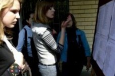 Сегодня последний день подачи оригиналов документов в вузы