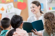 Дети из Украины смогут учиться в странах Балтии