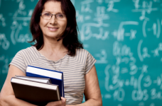 Все педагоги будут получать заработную плату