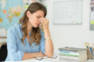 Омбудсмен призвал педагогов не писать заявления на отпуск 