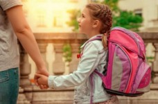 Как детям из Украины продолжить обучение за рубежом