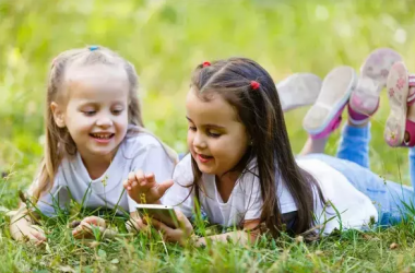 ГСЧС выпустила ролик о детской безопасности на прогулках