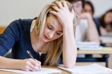 В Украине возобновят экзамены на знание госязыка