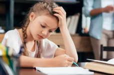 Учебный процесс в школах Херсона завершится 30 апреля