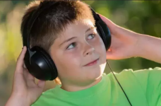 Защитники Украины записали аудиосказки и стихи для детей