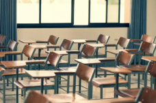 С 1 сентября откроют только школы с бомбоубежищами