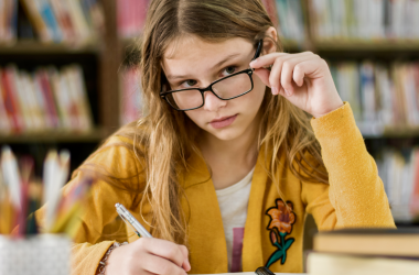 Более 430 тысяч школьников завершили учебный год 