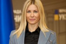 Учителя будут получать заработную плату, – Гришина