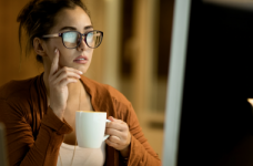 ЮНИСЕФ передаст 5 тысяч ноутбуков для учителей 