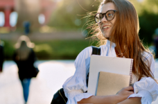 Университеты могут начать учебный год в августе