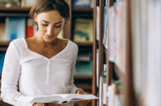 Украина получила грант для выплаты зарплат педагогам