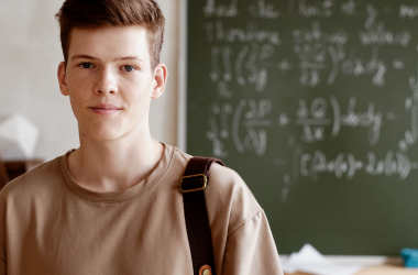 25 тысяч участников НМТ сдают тест за границей