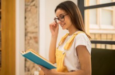 В курсе зарубежки оставят несколько российских авторов 