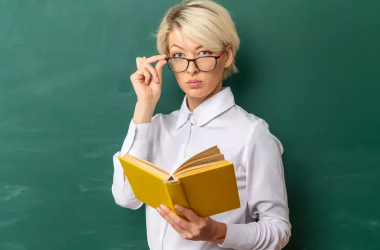 На участие в сертификации подали заявки 1800 учителей