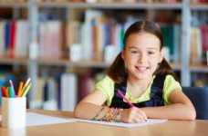 В МОН объяснили, как воспитывать учеников школ во время войны